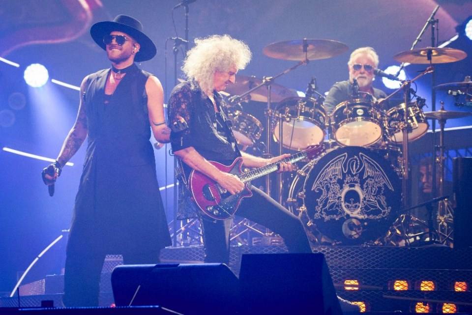 Queen + Adam Lambert เจิดจรัส ณ เอเชีย