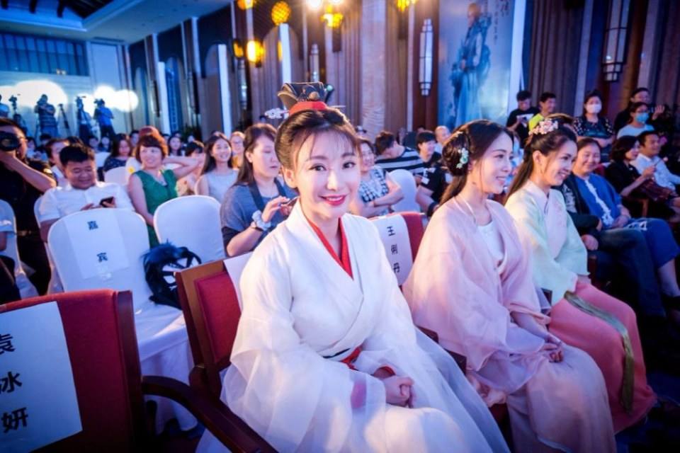 Royal Highness《回到明朝当王爷之杨凌传》2016 part7