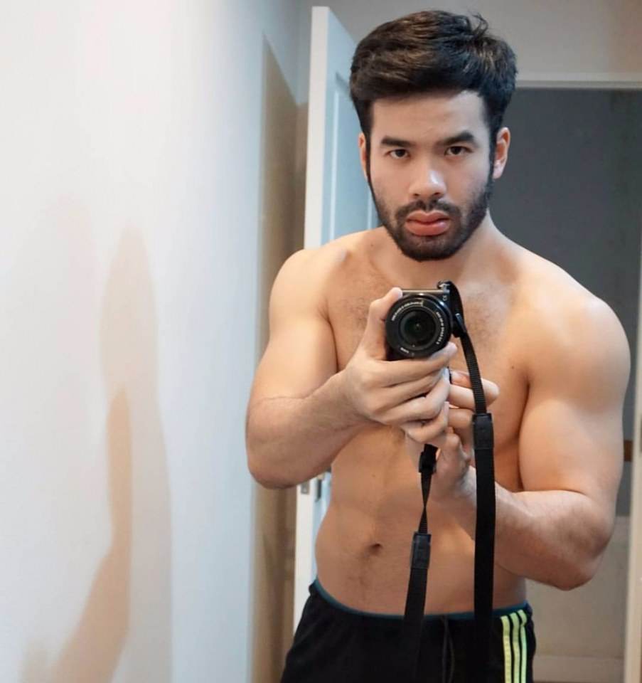 หนวดหมีพาเสียว