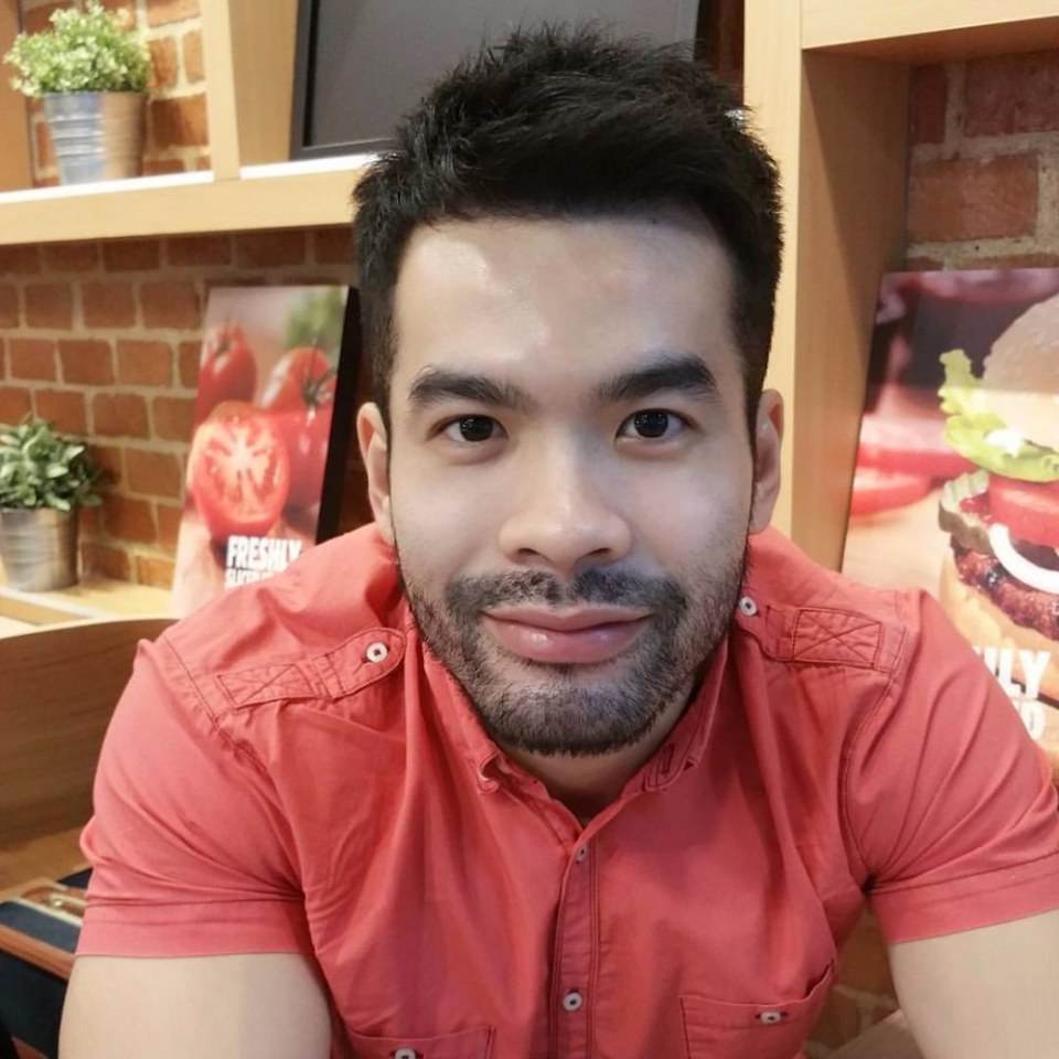 หนวดหมีพาเสียว
