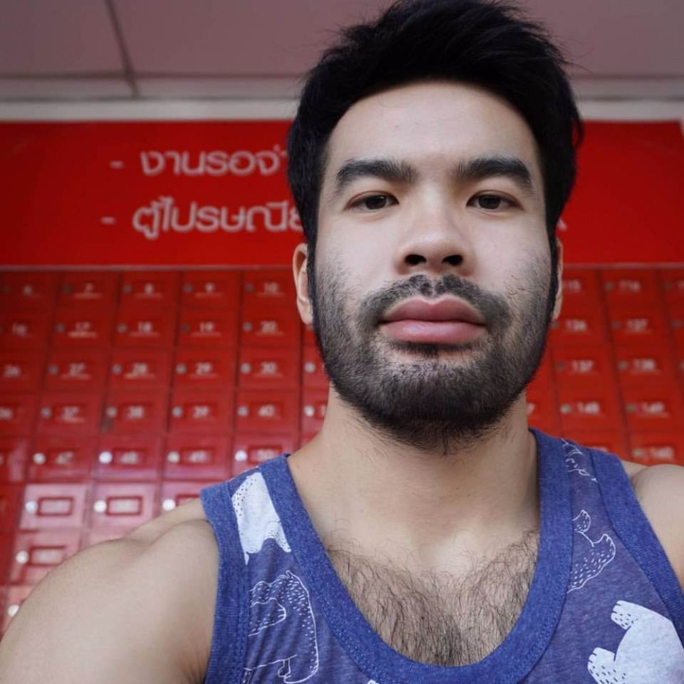 หนวดหมีพาเสียว