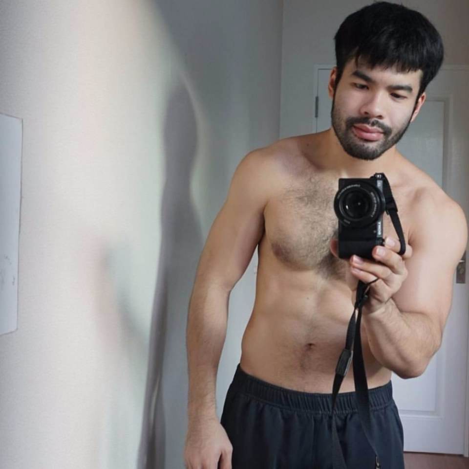 หนวดหมีพาเสียว