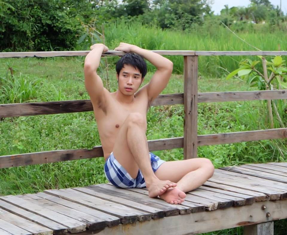 เลือกมาให้เลีย...004