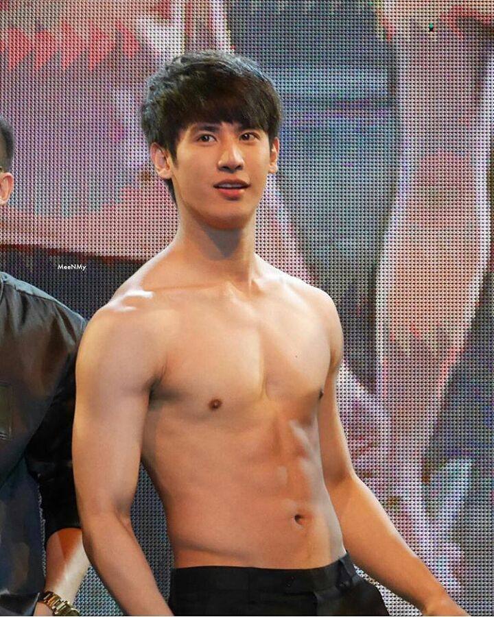 เลือกมาให้เลีย...004