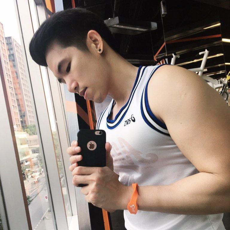 ชิมคนไหน ตามใจเลย