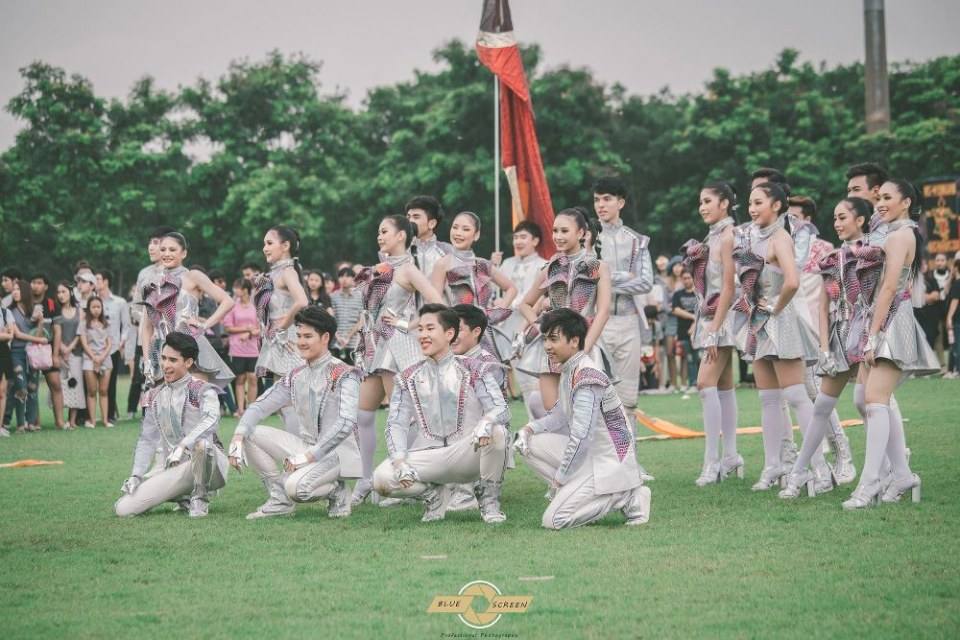 ปังเว่อร์!! ผู้นำเชียร์มหาวิทยาลัยกรุงเทพ รุ่นที่18