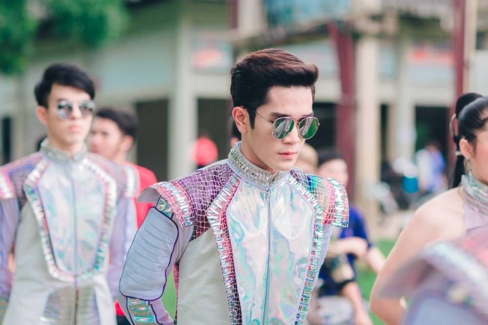 ปังเว่อร์!! ผู้นำเชียร์มหาวิทยาลัยกรุงเทพ รุ่นที่18