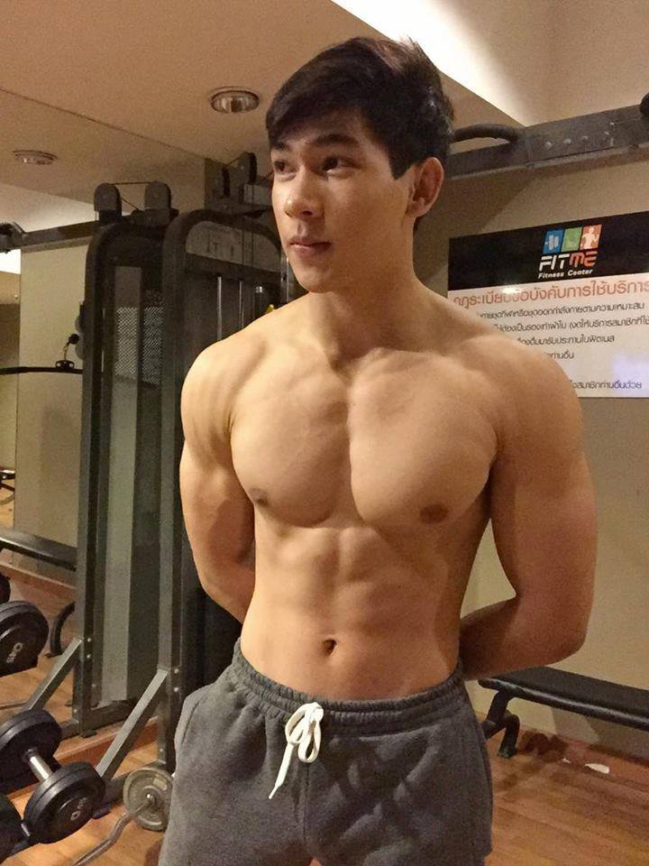 เห็นแล้วอยากเลีย อิอิ