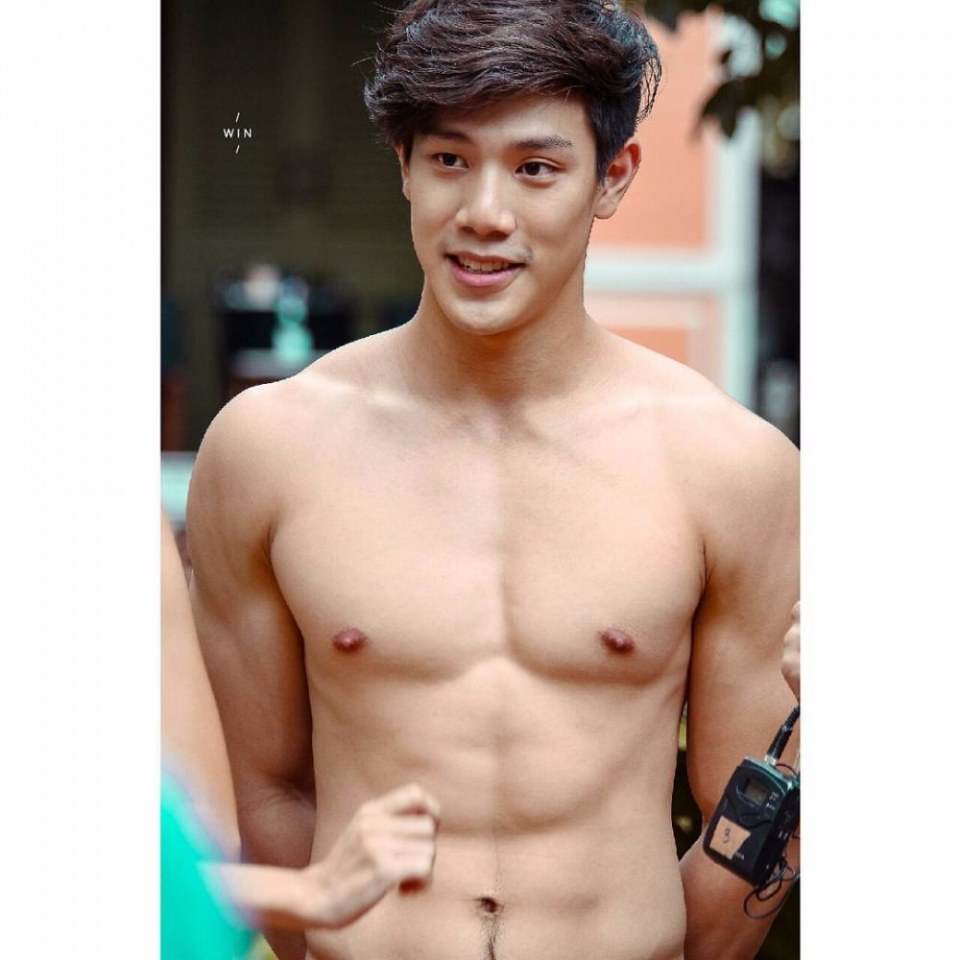 เห็นแล้วอยากเลีย อิอิ