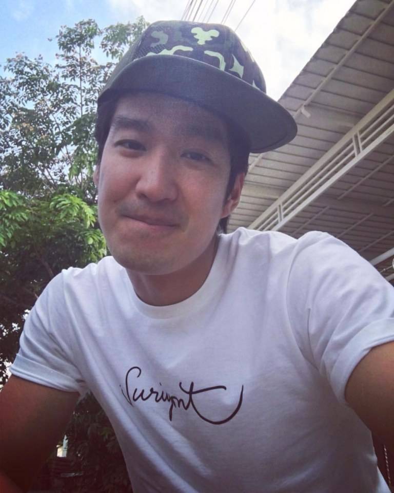 พี่เดี่ยวมาบินชอบจุม"