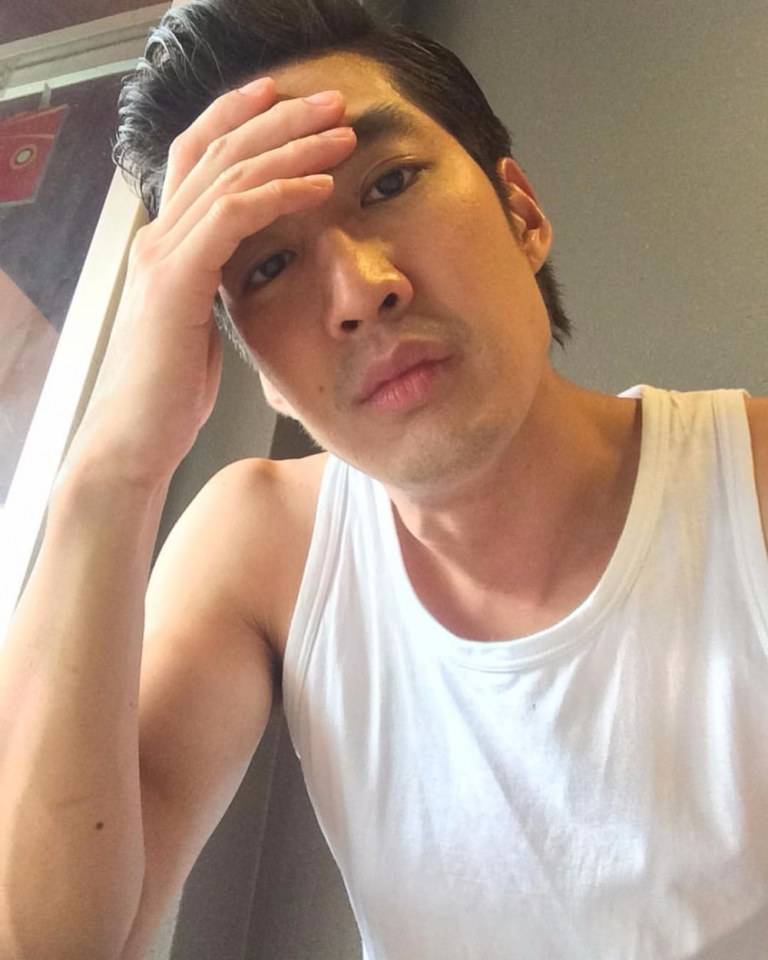 พี่เดี่ยวมาบินชอบจุม"