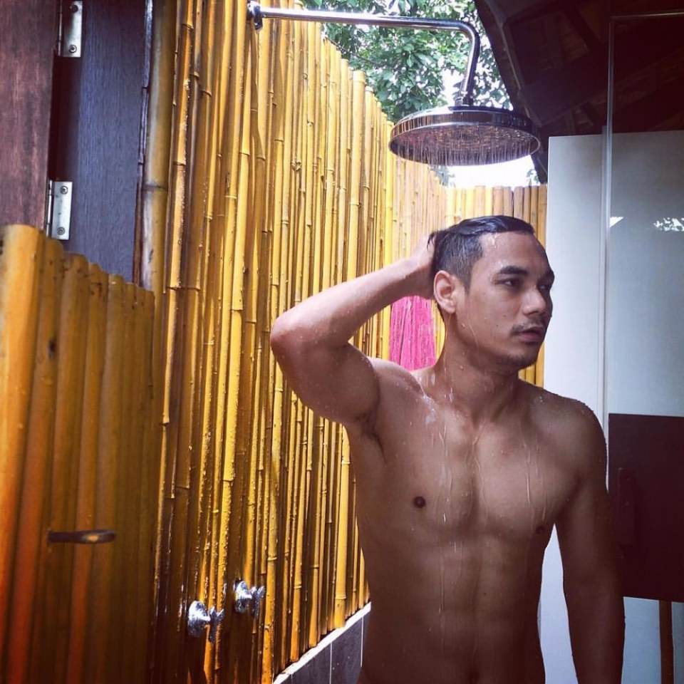 ให้ตายเถ่อะ...โปรดส่งให้ฉ้านนนที