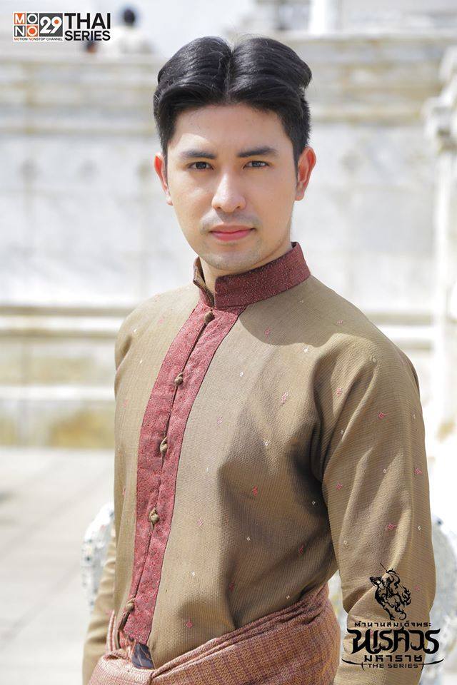 บวงสรวงตำนานสมเด็จพระนเรศวรมหาราชเดอะซีรี่ส์ พร้อมเปิดตัวองค์ดำ 3 รุ่น !!!!