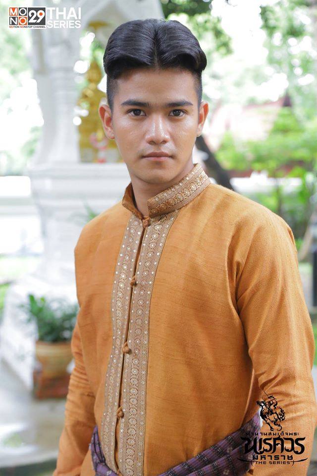 บวงสรวงตำนานสมเด็จพระนเรศวรมหาราชเดอะซีรี่ส์ พร้อมเปิดตัวองค์ดำ 3 รุ่น !!!!
