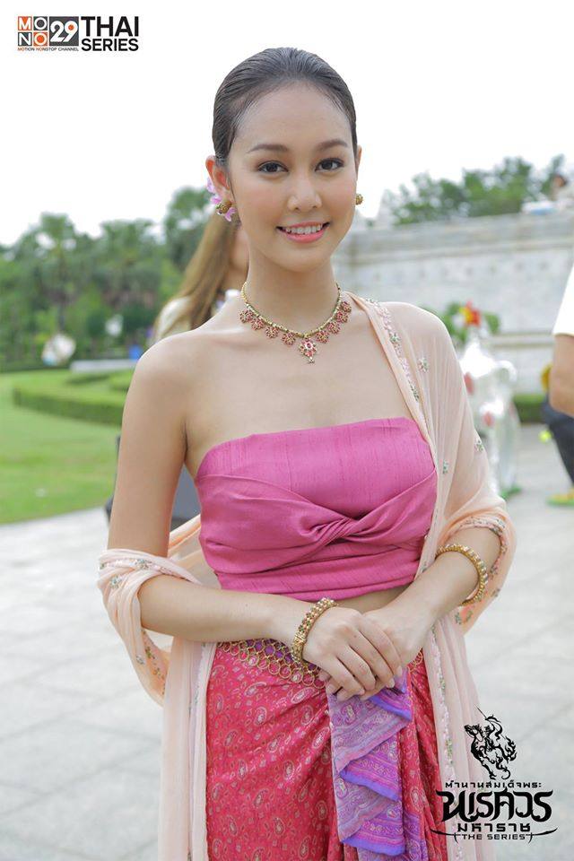 บวงสรวงตำนานสมเด็จพระนเรศวรมหาราชเดอะซีรี่ส์ พร้อมเปิดตัวองค์ดำ 3 รุ่น !!!!