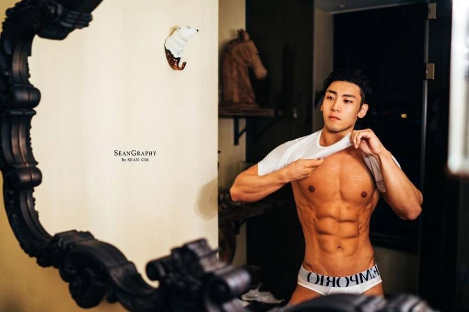 Hot guy in underwear 186