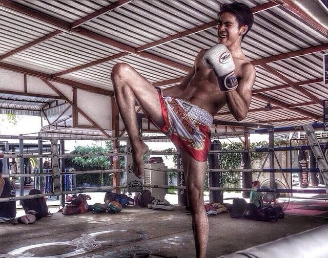 &ldquo;พอร์ช สรรเสริญ&rdquo; หนุ่มสุดยอดหุ่นเซ็กซี่ ชอบฟันดาบมาก ! หล่อ ออร่ากระจาย ขวัญใจสาวๆ