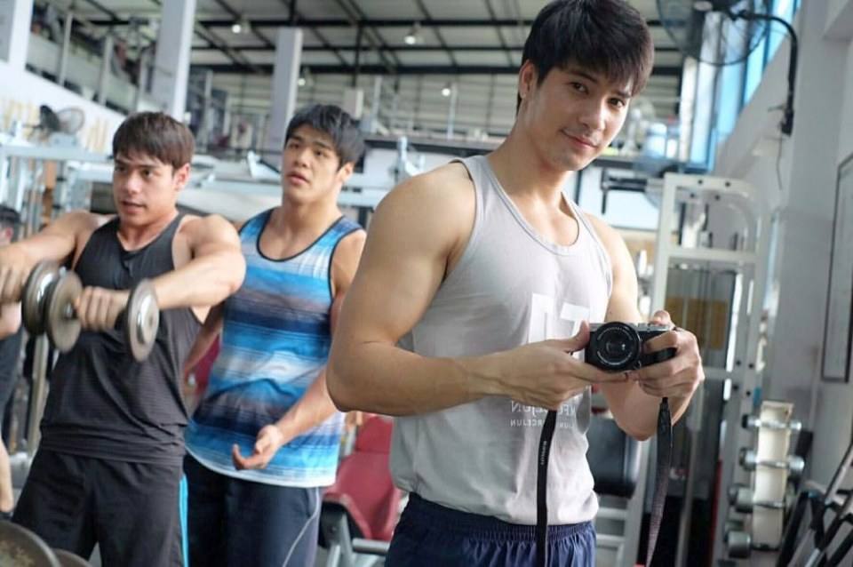ไมค์ ขอเลียรัวๆเลย