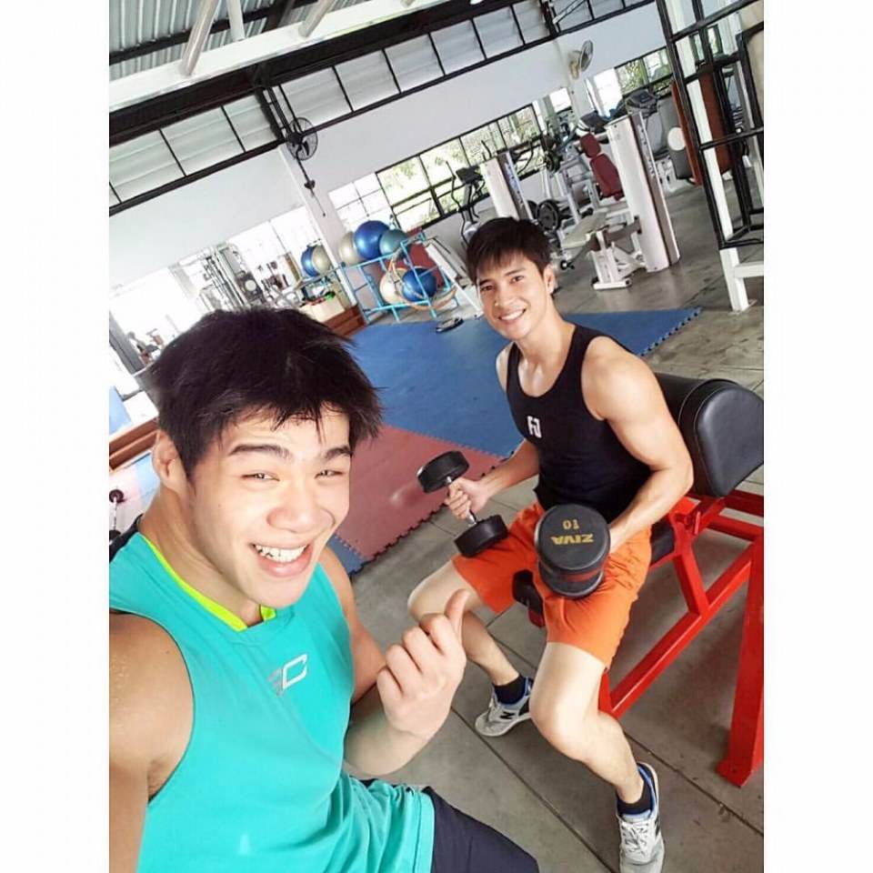 ไมค์ ขอเลียรัวๆเลย