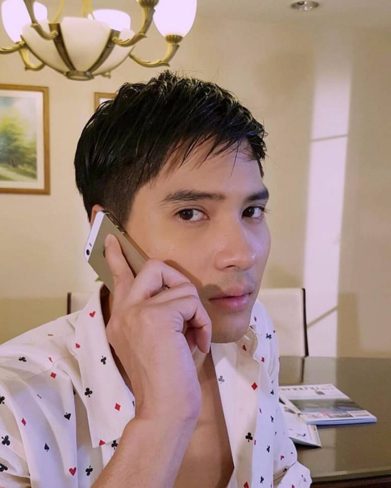 ไมค์ ขอเลียรัวๆเลย