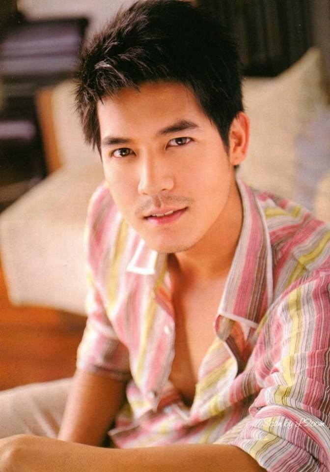 (วันวาน) นุ่น วรนุช @ ขวัญเรือน ปีที่ 42 ฉบับที่ 916 มกราคม 2553