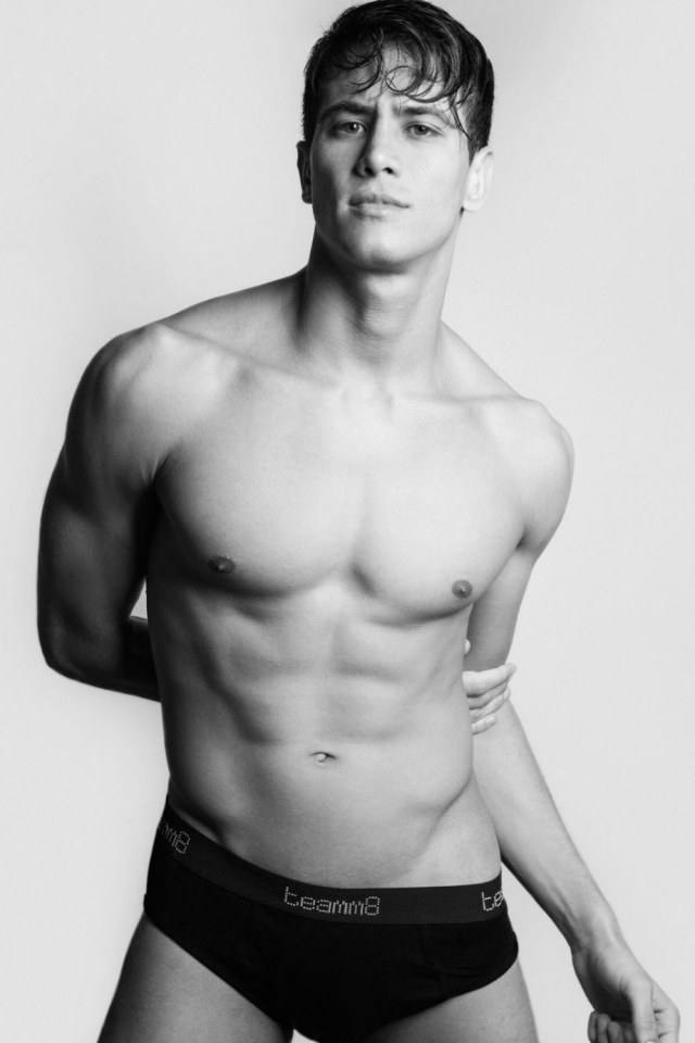 Hot guy in underwear 186