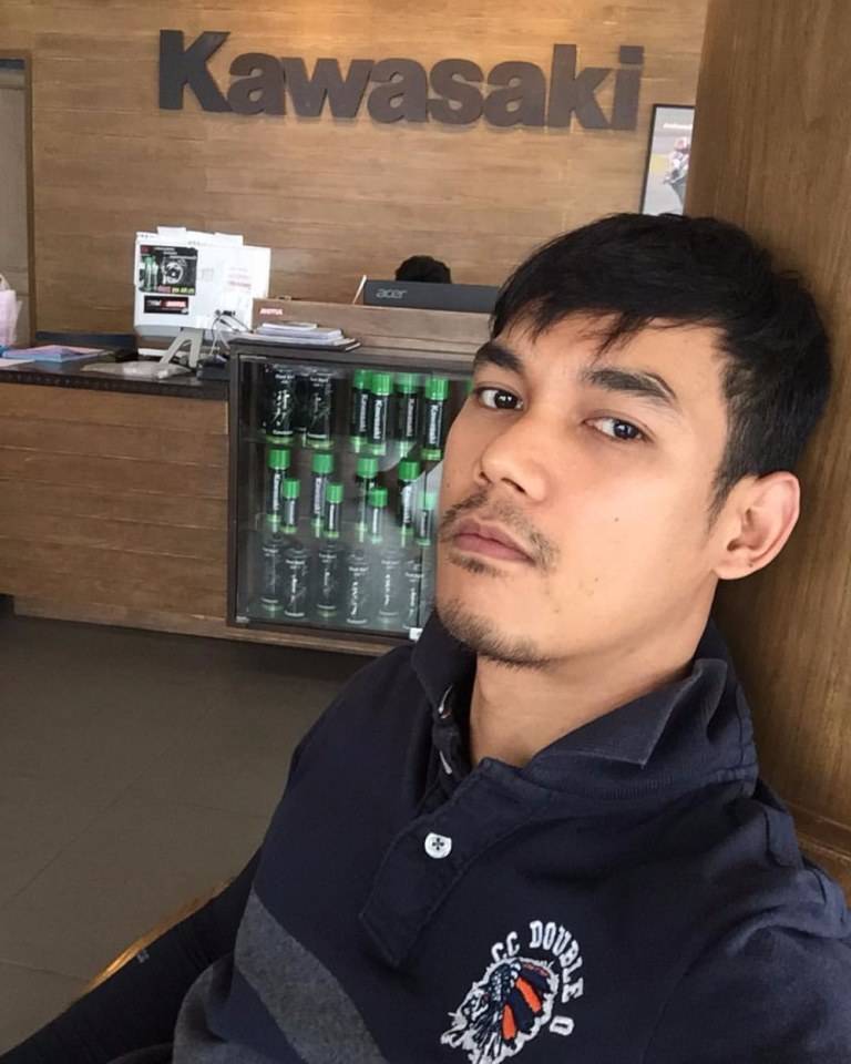หิว ขอบอก