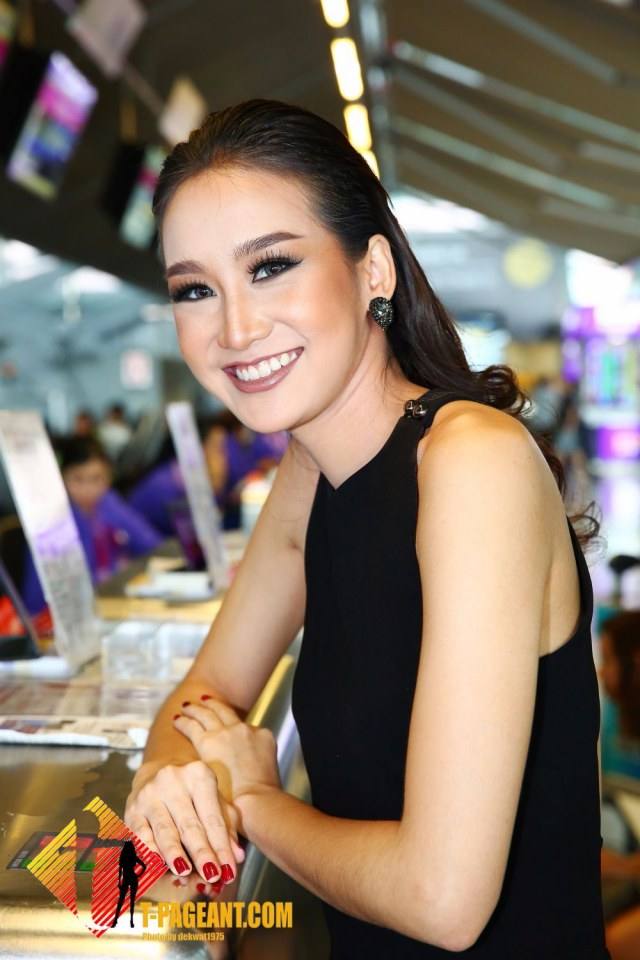 เทียน- อัจฉรี บัวเขียว เดินทางไปร่วมประกวดมิสเอิร์ธ 2016