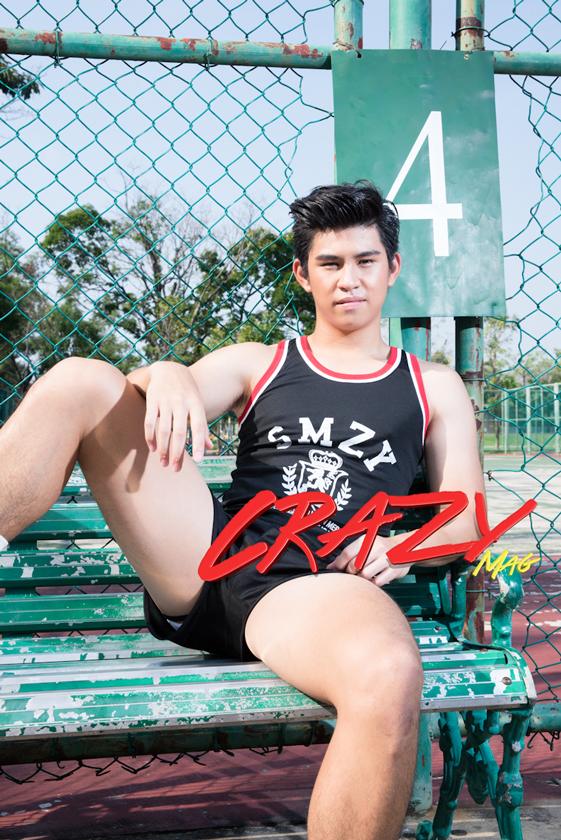 CRAZY MAGAZINE 02 มาแล้ว พบกับ 3 หนุ่มสุดเท่ห์