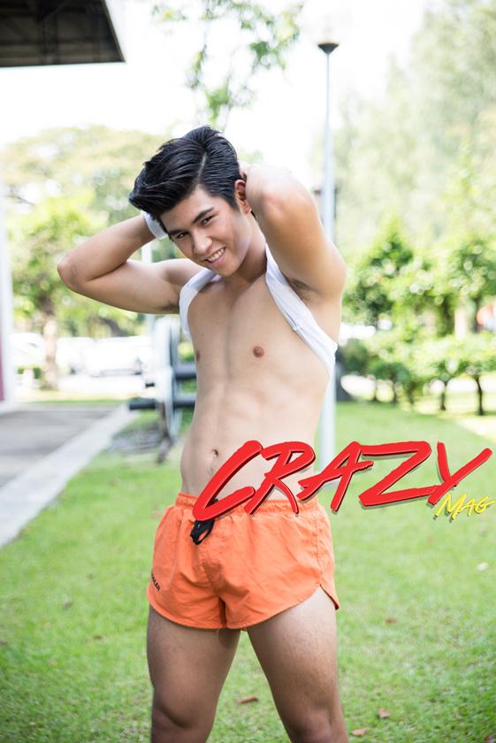 CRAZY MAGAZINE 02 มาแล้ว พบกับ 3 หนุ่มสุดเท่ห์
