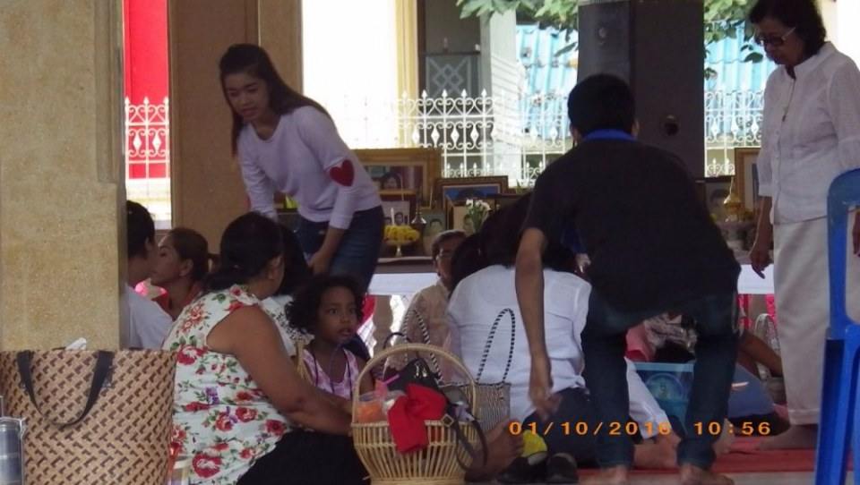 ประเพณีทำบุญเดือนสิบ