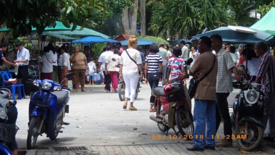 ประเพณีทำบุญเดือนสิบ