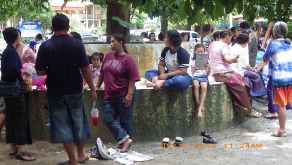 ประเพณีทำบุญเดือนสิบ