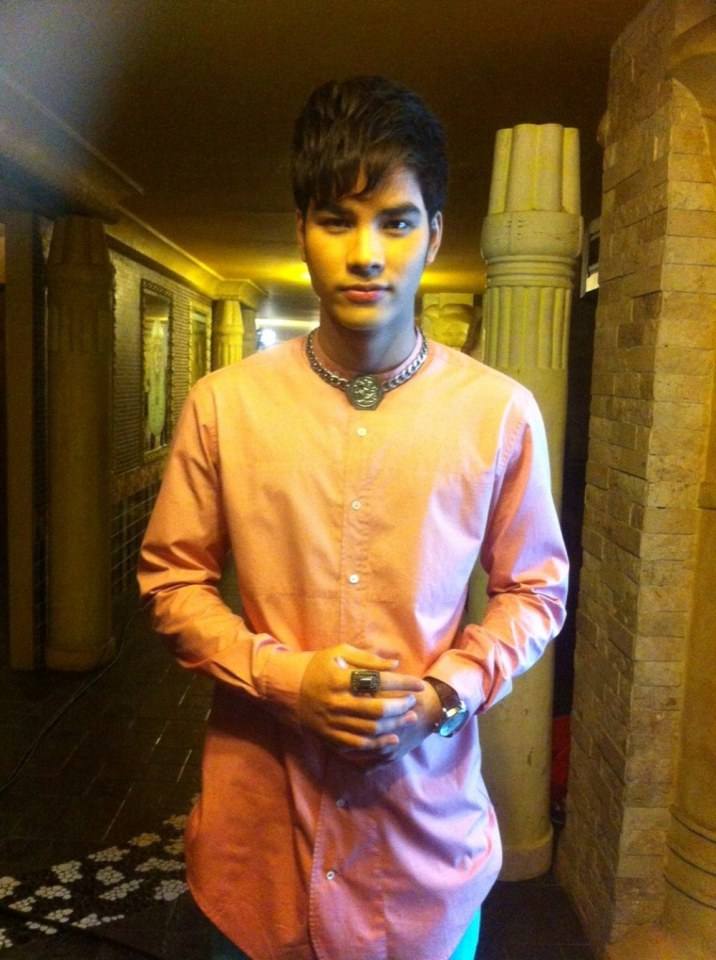 รวมรูปดารากองถ่าย At Luxor มีใครบ้าง เรื่องอะไรบ้างทายถูกไหม??