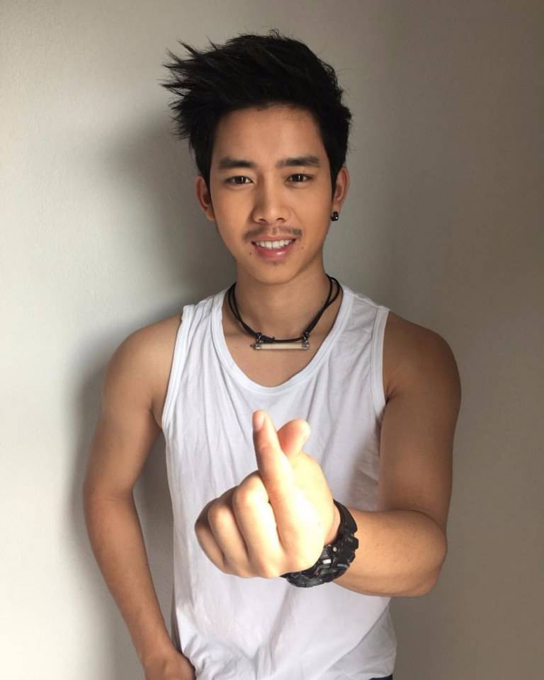 เบิ้ล พ่อหำต่ง