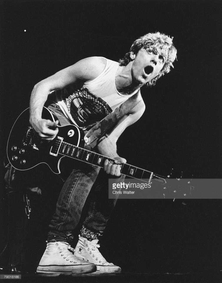 Bryan Adams : SEXY ไม่มีที่สิ้นสุด