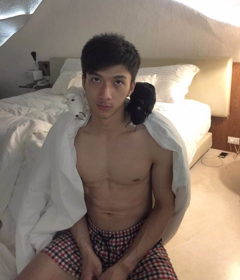 หล่อจริงอะไรจริง! “โอ จุฑาพัฒน์” นายแบบหนุ่มซิคแพคชัด เด็กปั้นของช่างภาพชื่อดัง “ใหญ่ อมาตย์”