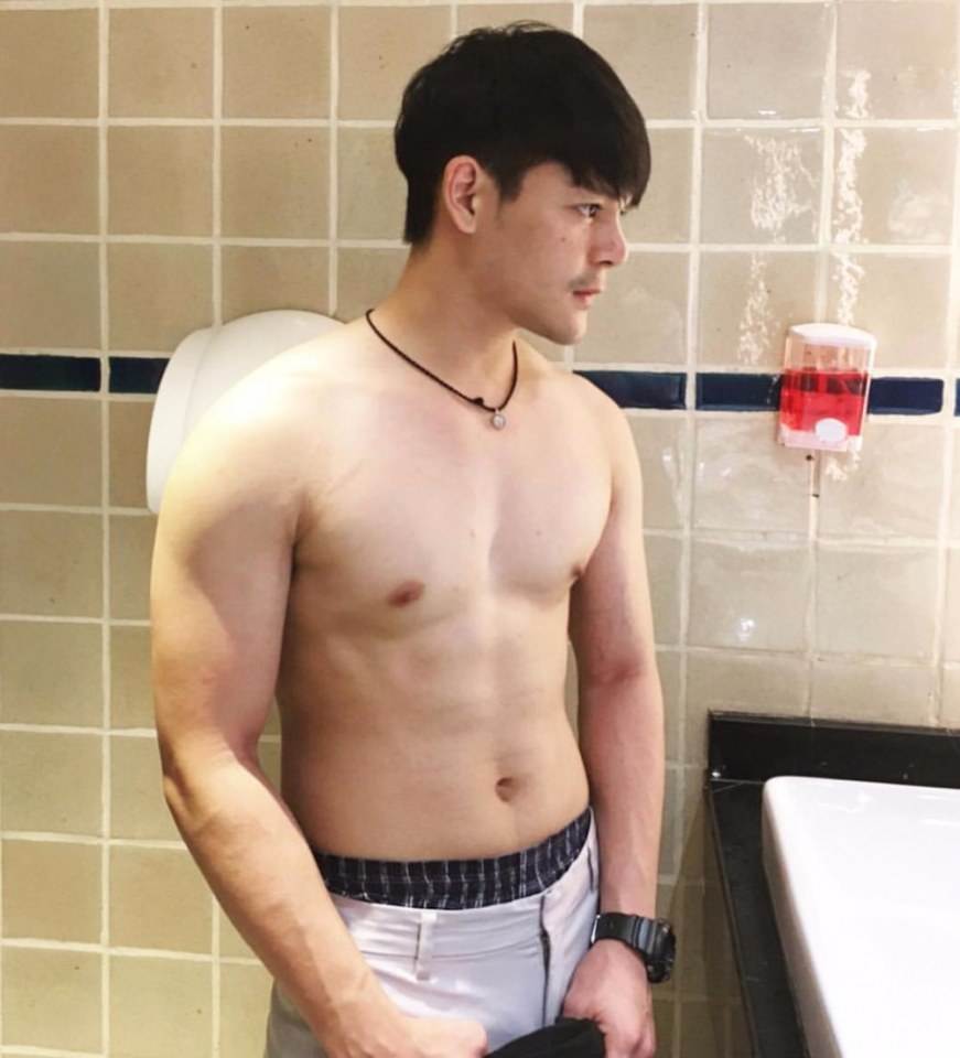 ยกวีรอ..อิอิ