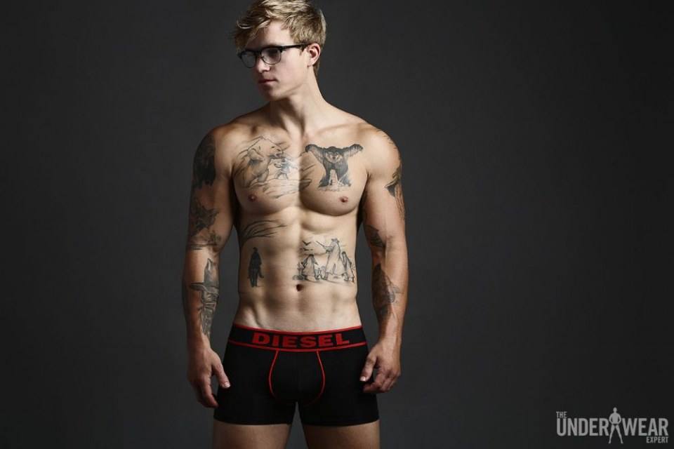Hot guy in underwear 189