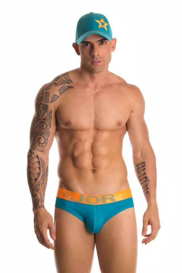 Hot guy in underwear 190
