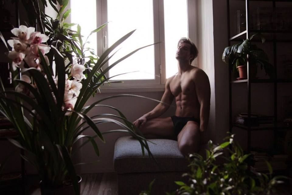 Hot guy in underwear 191
