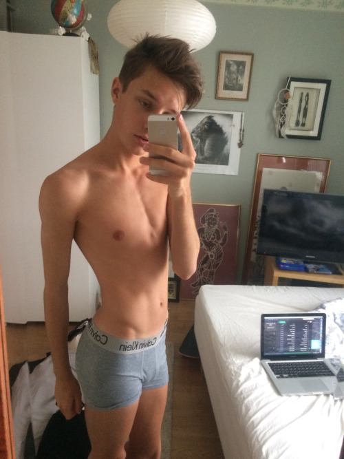Hot guy in underwear 193