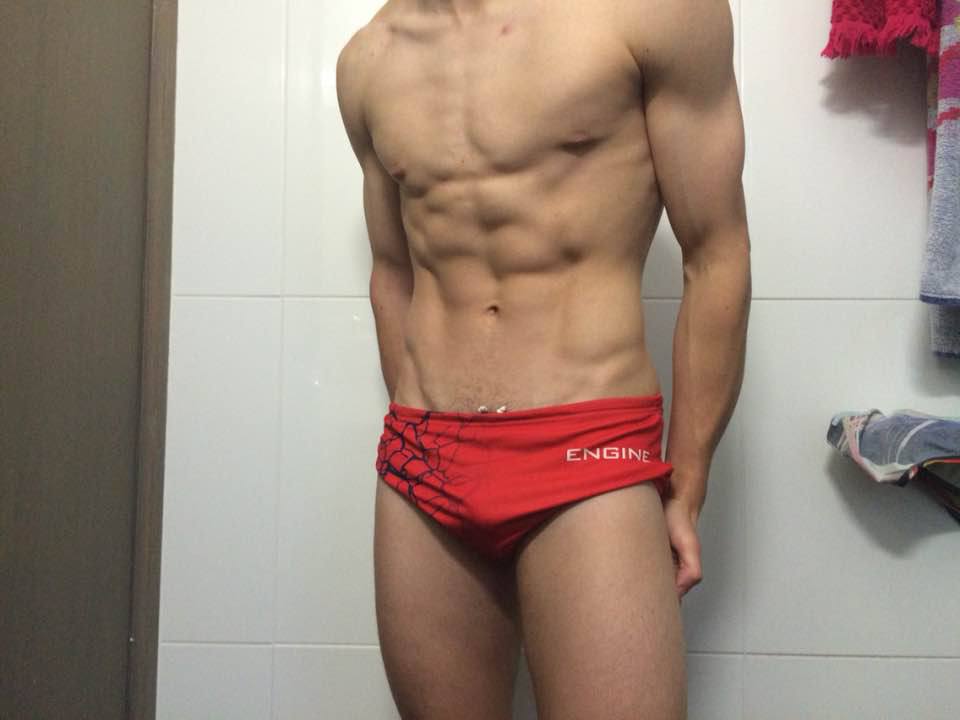 Hot guy in underwear 194