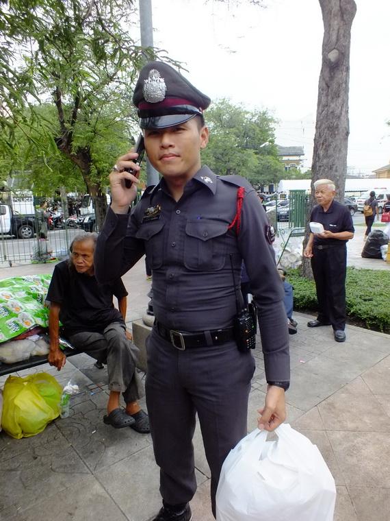 ไปเจอคนดีมา-10 17-10-59 มาทำดีเพื่อพ่อ #ทำดีเพื่อพ่อ