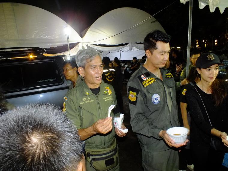 ไปเจอคนดีมา-18 18-10-59 มาทำดีเพื่อพ่อ #ทำดีเพื่อพ่อ