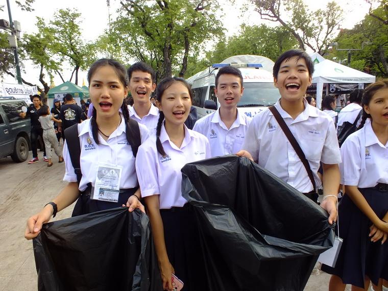ไปเจอคนดีมา-24 19-10-59 มาทำดีเพื่อพ่อ #ทำดีเพื่อพ่อ