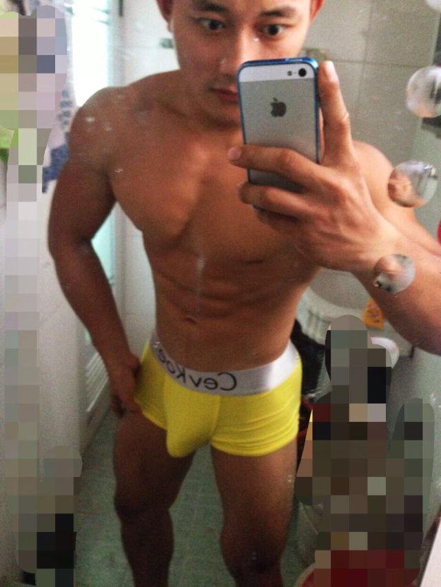 Hot guy in underwear 195