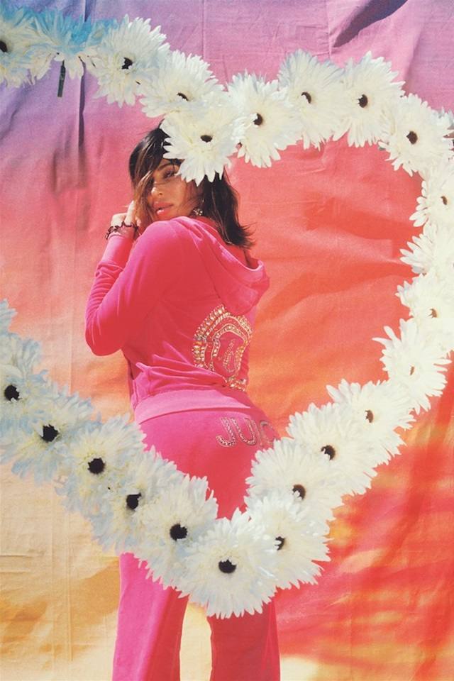 Kim Kardashian @ Wonderland Autumn 2016