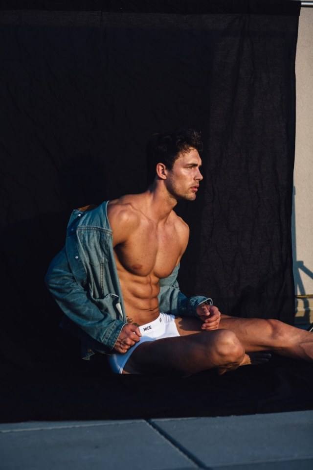 Hot guy in underwear 196