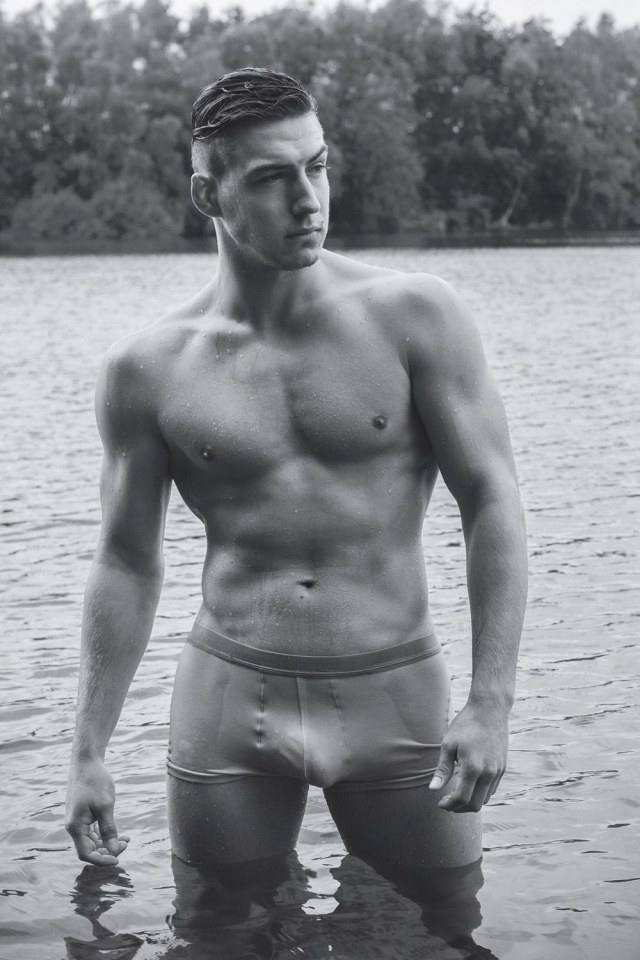 Hot guy in underwear 196